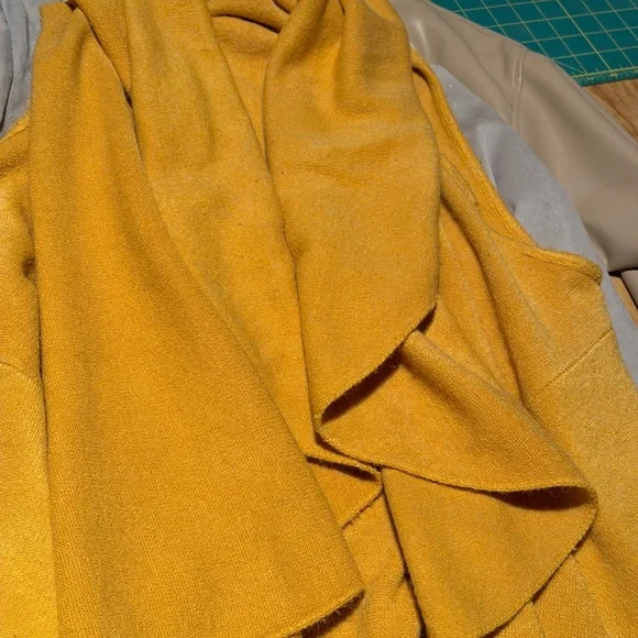 Vest - Picture 1 of 1